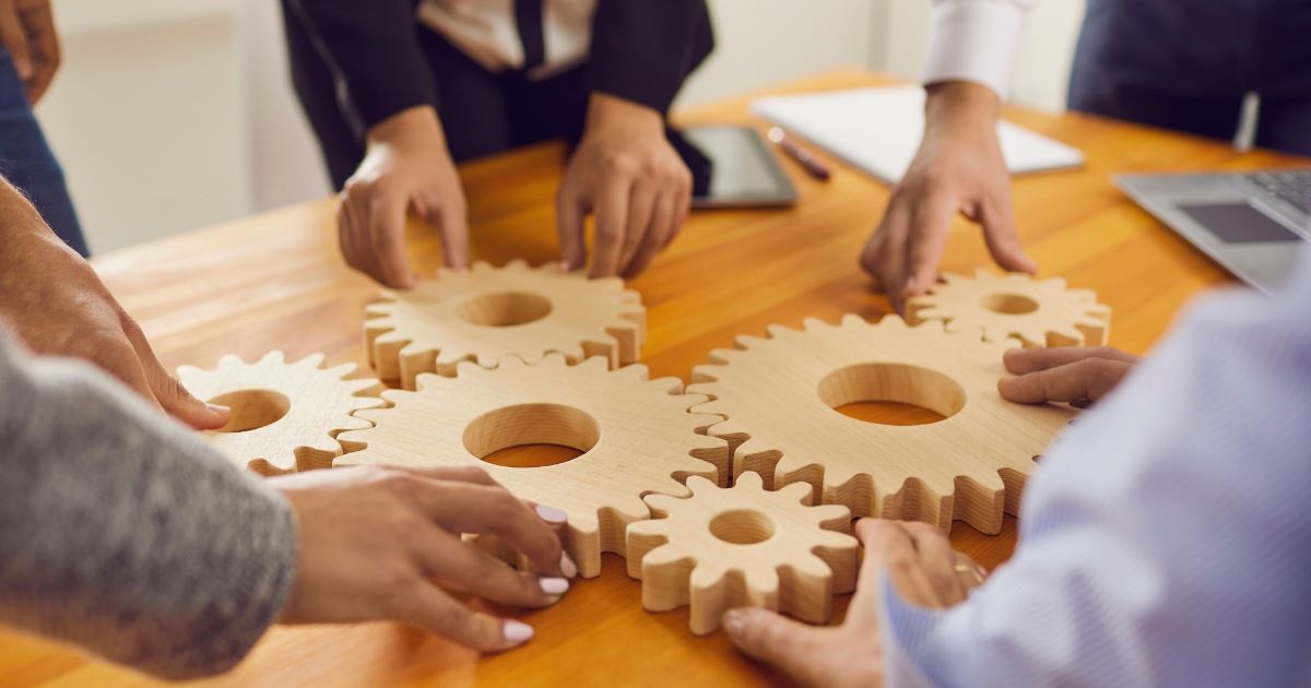 E-commerce and data analytics solutions for businesses